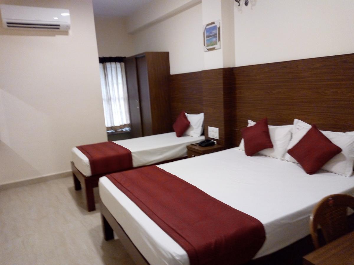 קוימבטור Hotel Lovely Nest מראה חיצוני תמונה